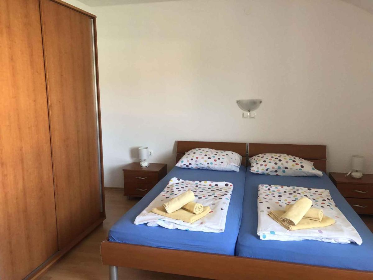 Apartment In Lopar/Insel Rab 37000 외부 사진